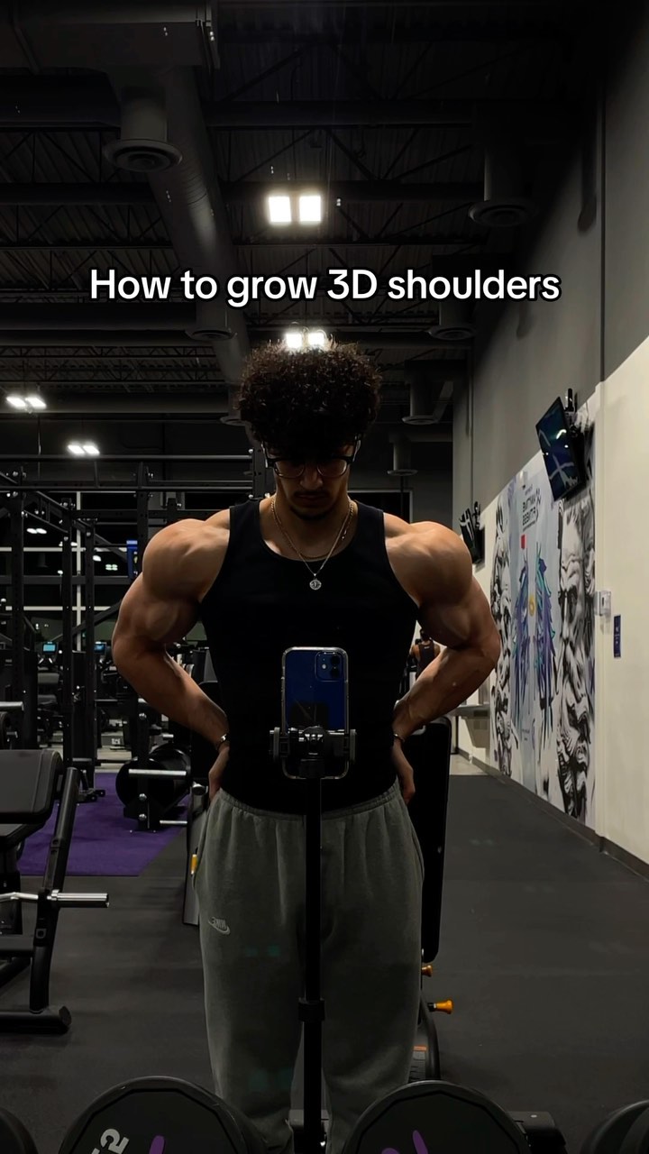 How to grow 3D shoulders 🦾 Follow me for more fitness tips and workouts :) 🦍 @